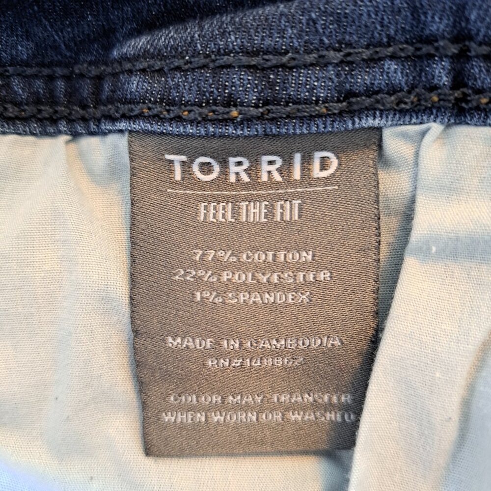 Torrid Luxe Slim Boot Dark Wash Jeans Plus Size 26 - Picture 9 of 10